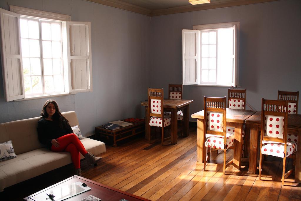 Hostal Faro Azul บัลปาราอีโซ ภายนอก รูปภาพ